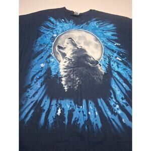 Vintage Wolf Howling At Moon Dark Blue T-Shirt Gildan Heavy Cotton 2XL